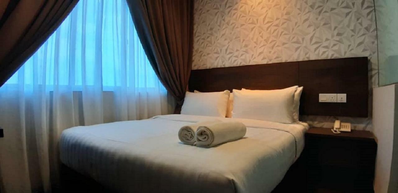 Miico Hotel @ Mount Austin Johor Bahru Exterior photo