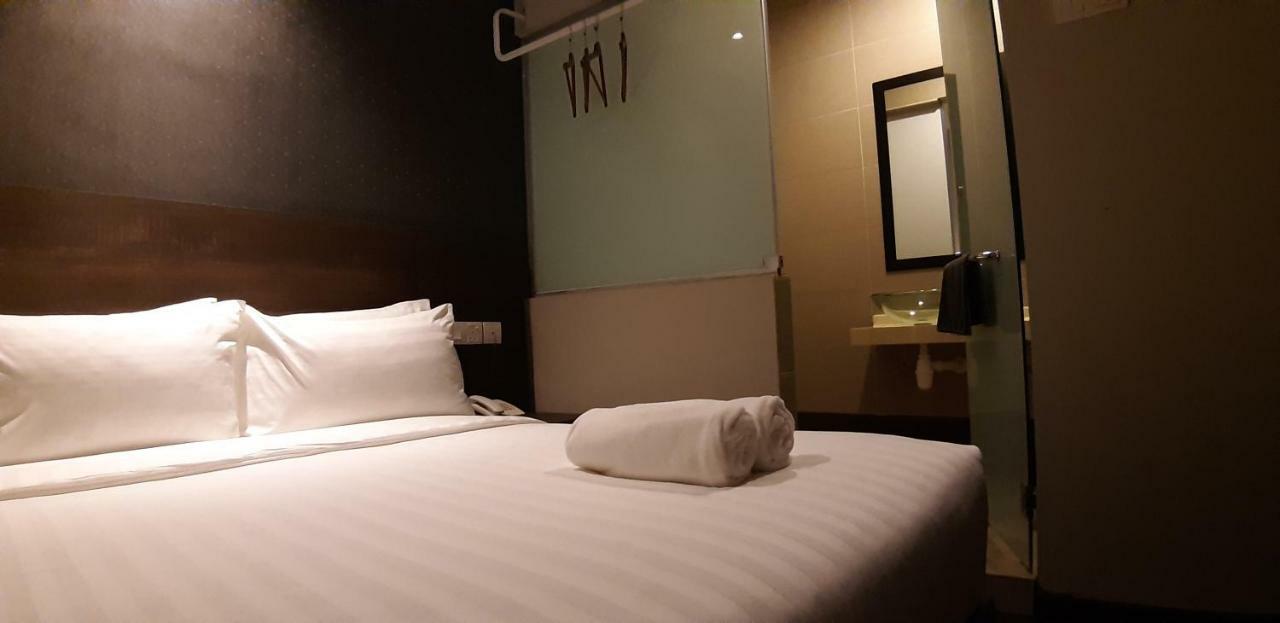 Miico Hotel @ Mount Austin Johor Bahru Exterior photo